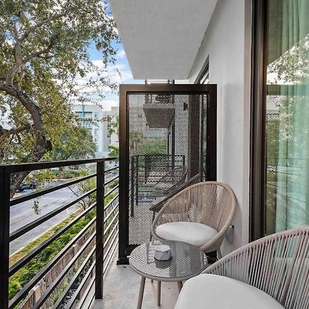 Pretty Rola 202 Modern Industrial Apt W King Bed 劳德代尔堡 外观 照片