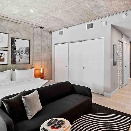 Pretty Rola 202 Modern Industrial Apt W King Bed 劳德代尔堡 外观 照片